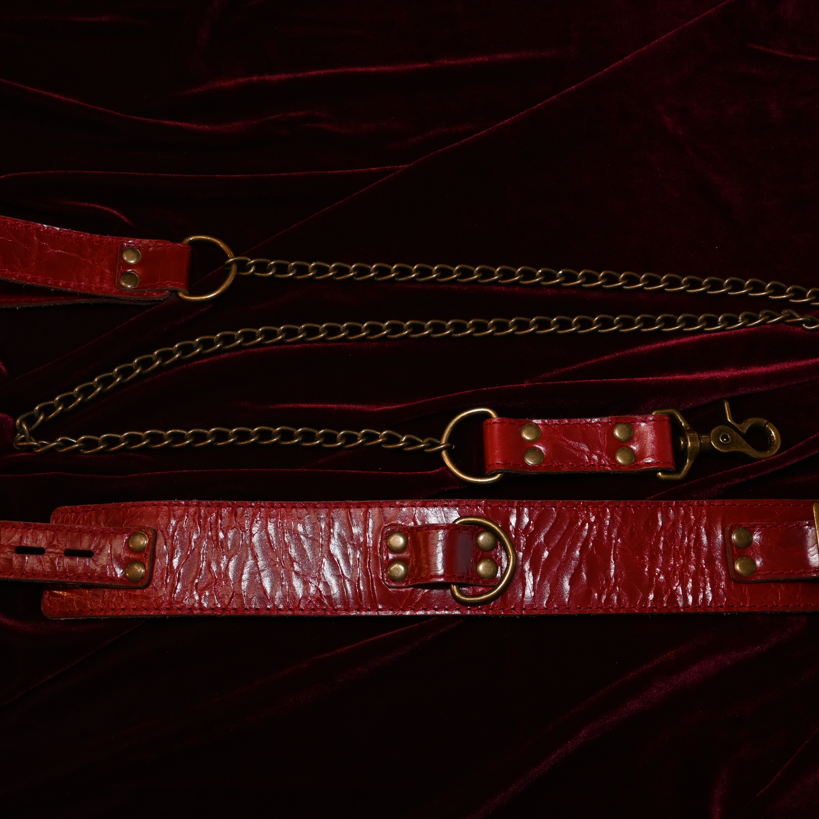 Crimson Antique Collar and Leash set with matching ankle and wrist cuffs image 4