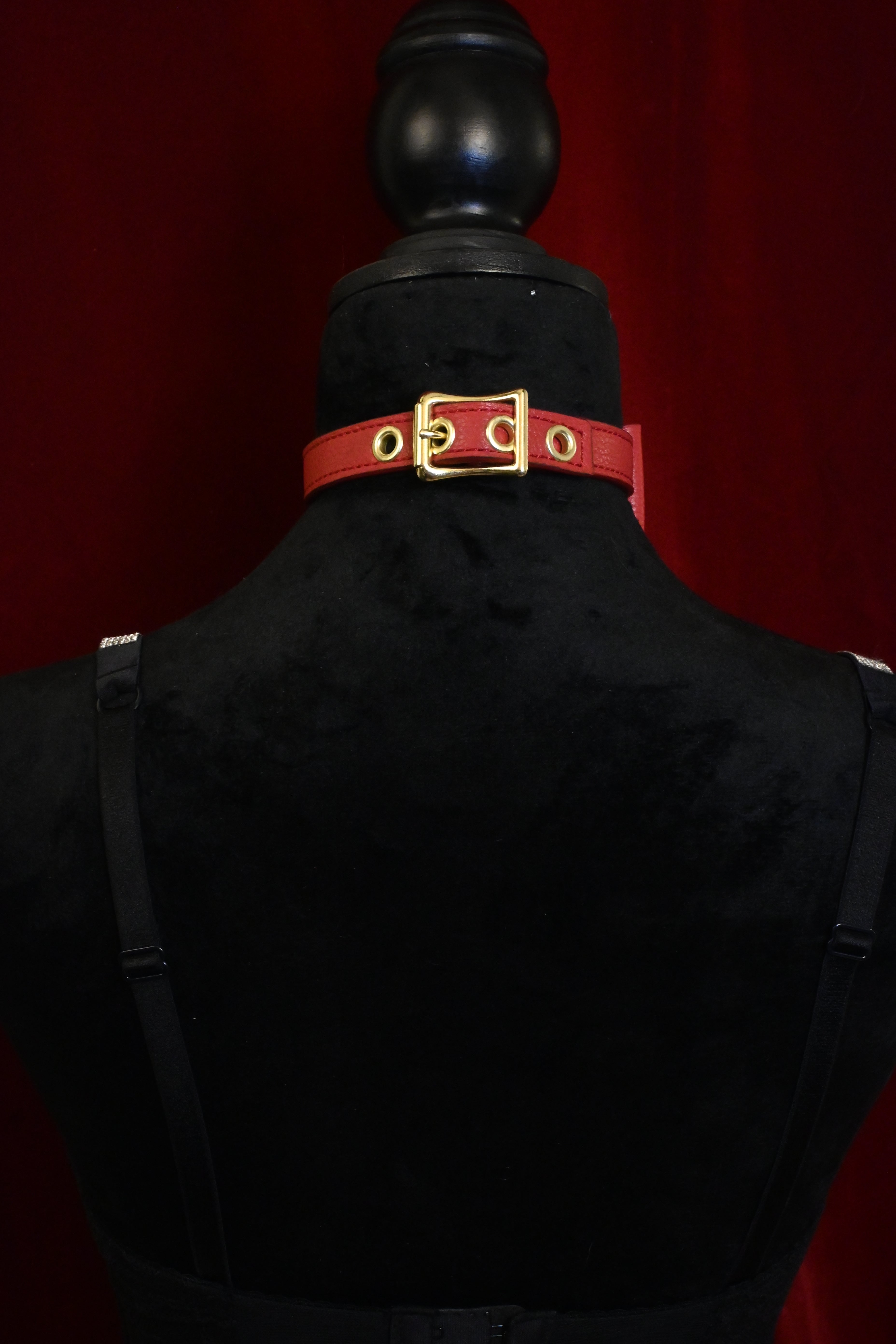 Crimson Leather Bow Kitten Collar