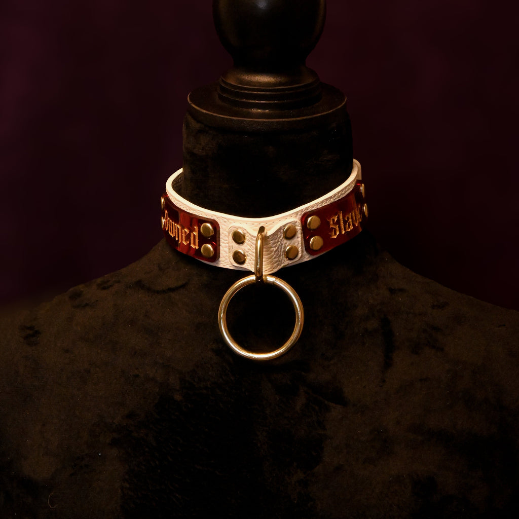 Designer Pebble Grain leather M/s "Owned slave" collar - White