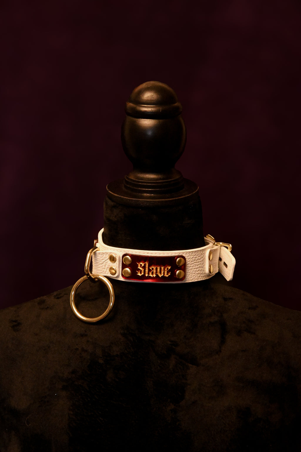 Designer Pebble Grain leather M/s "Owned slave" collar - White