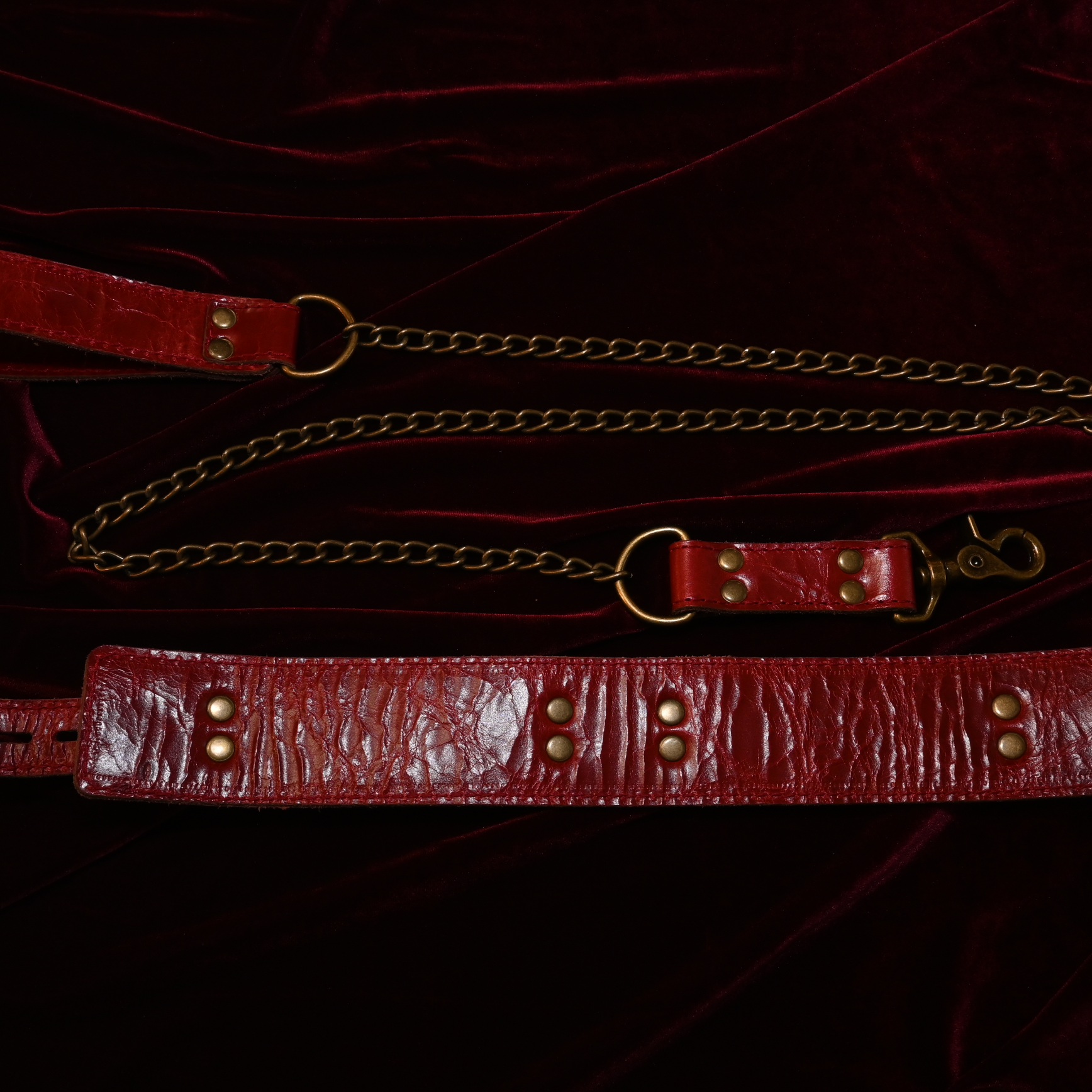 Crimson Antique Collar and Leash set with matching ankle and wrist cuffs image 3